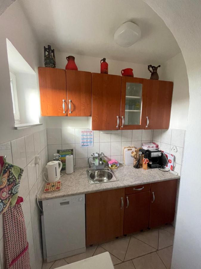 Apartmani Mirela Vrh  Экстерьер фото